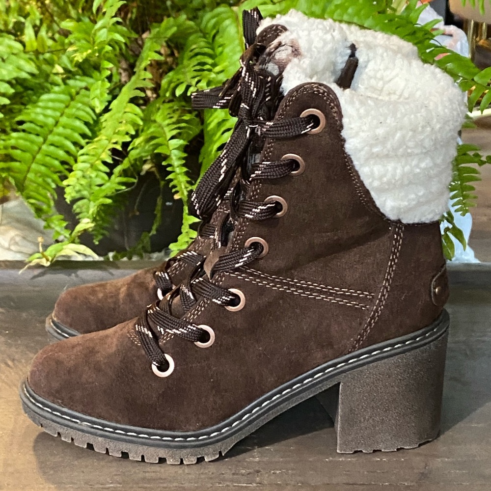 Roxy Chocolate Brown Wildlands Boots 💕